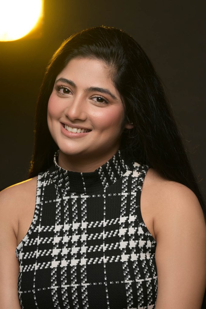 Female Model Portfolio Rashi 