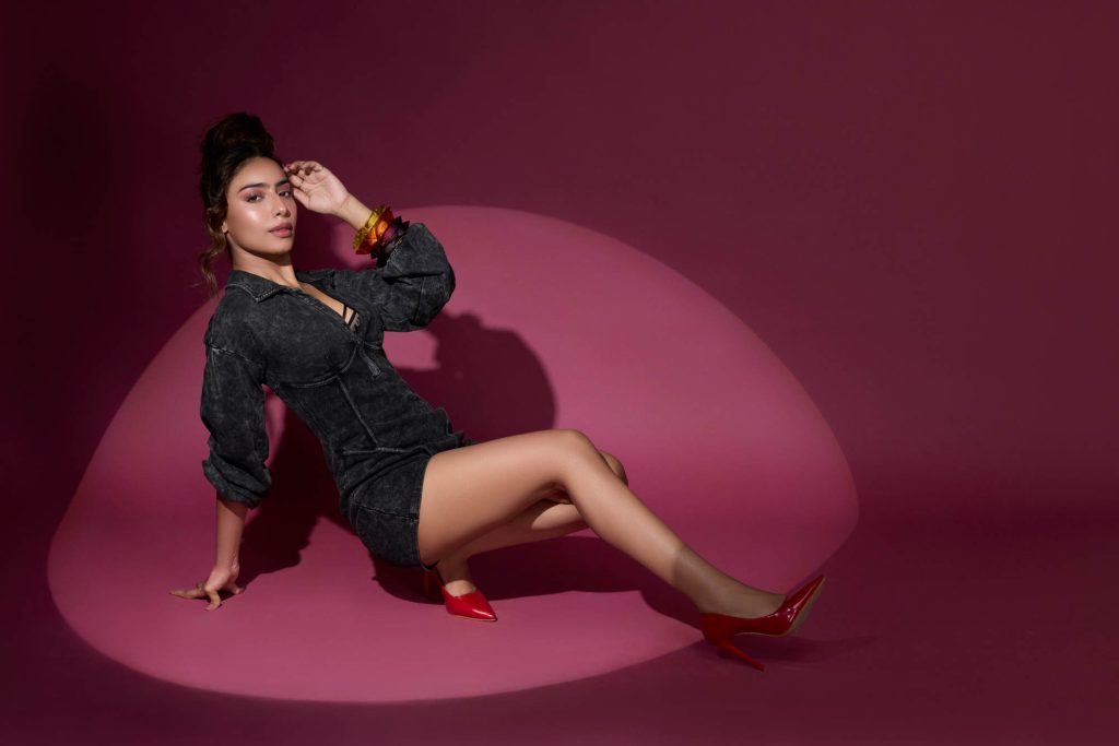 Indian Female Model Titiksha Portfolio 